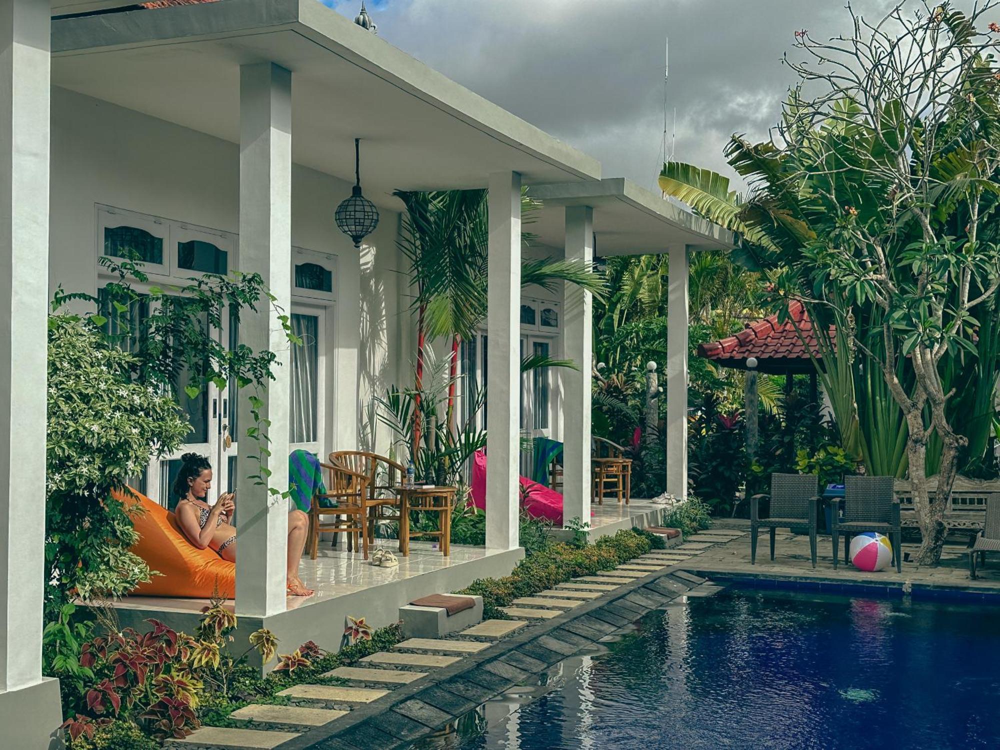 Bali Stuti Jimbaran Inn Bagian luar foto