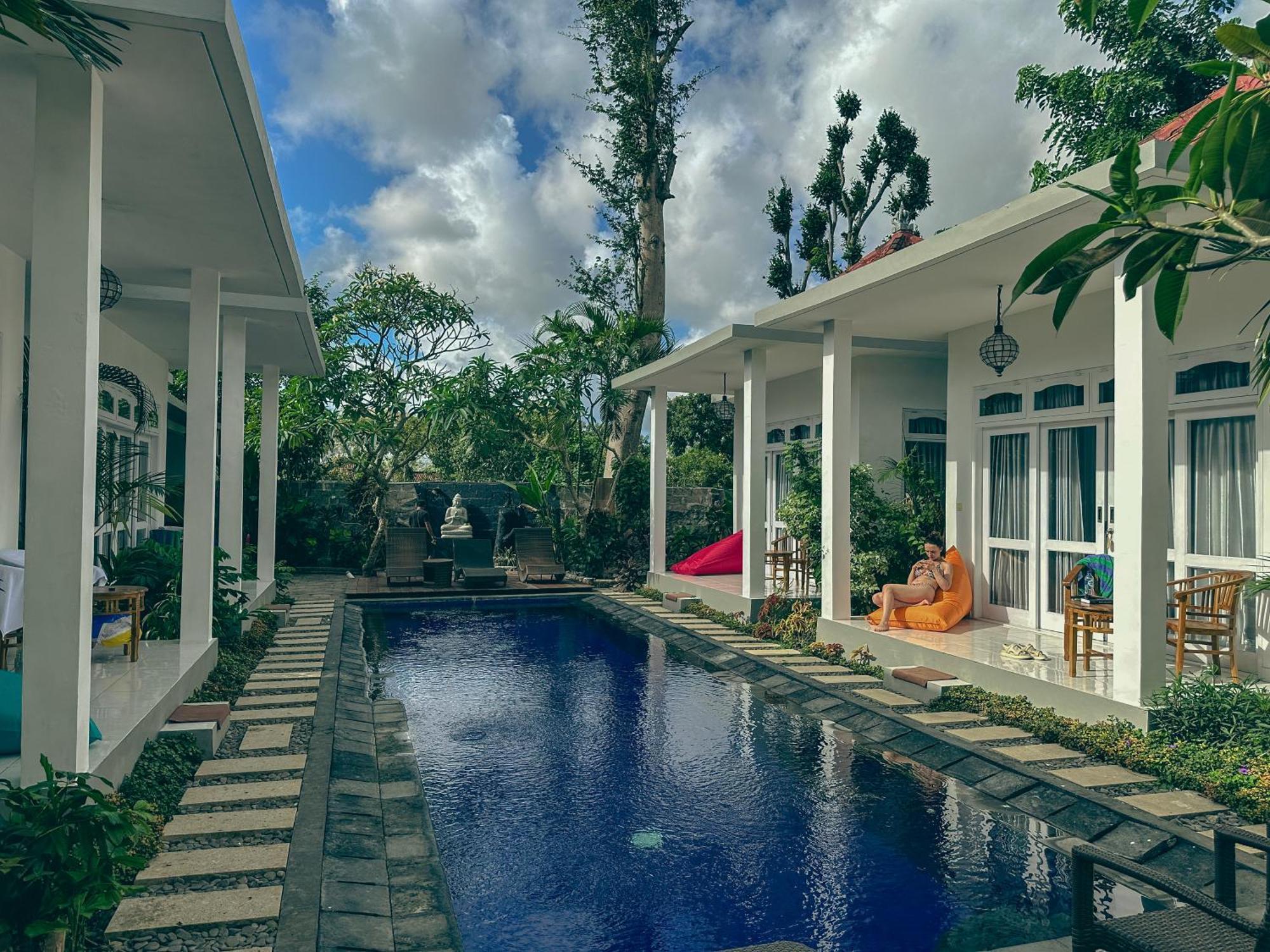 Bali Stuti Jimbaran Inn Bagian luar foto